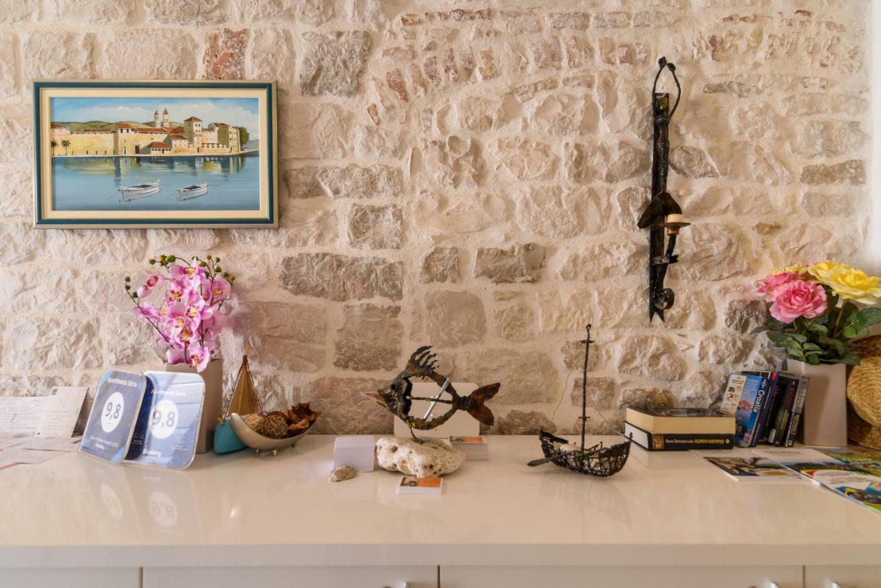 Apartments Dora -Free Parking Τρογκίρ Εξωτερικό φωτογραφία