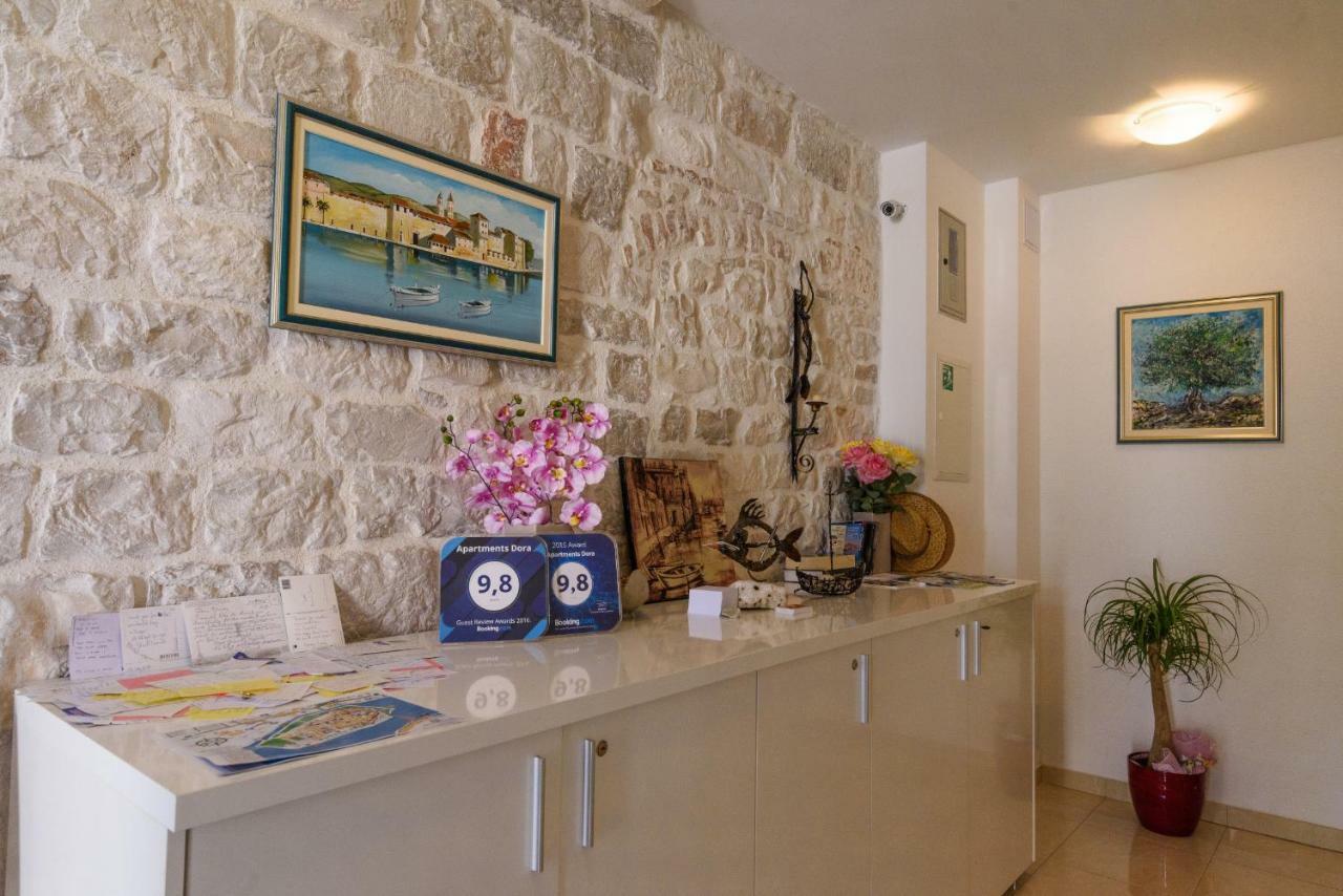 Apartments Dora -Free Parking Τρογκίρ Εξωτερικό φωτογραφία